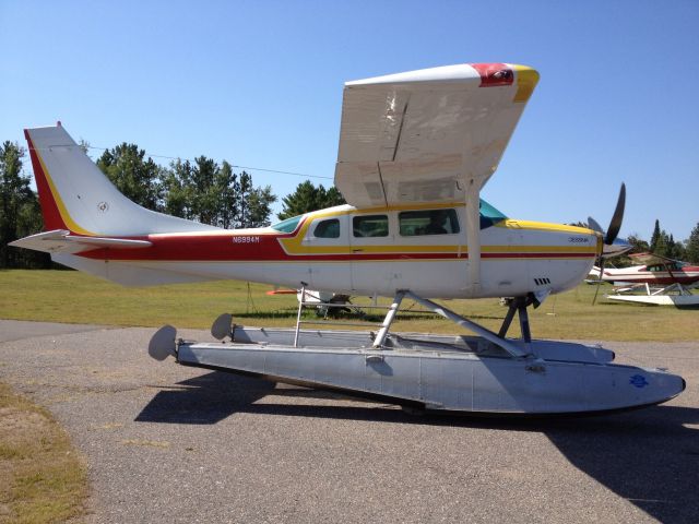 Cessna 206 Stationair (N6994M)