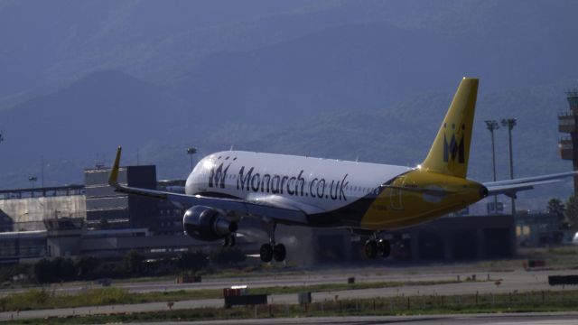 Airbus A320 (G-ZBAB)