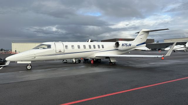 Learjet 45 (N75JM)