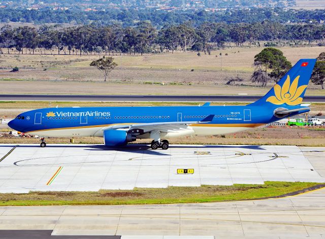 Airbus A330-200 (VN-A376)