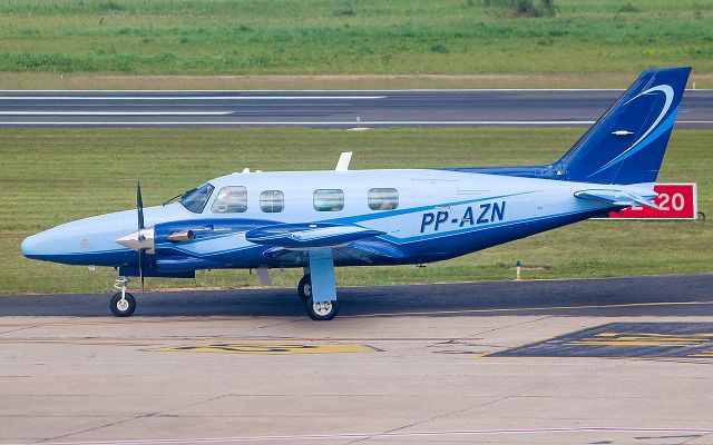 Piper Cheyenne 2 (PP-AZN)