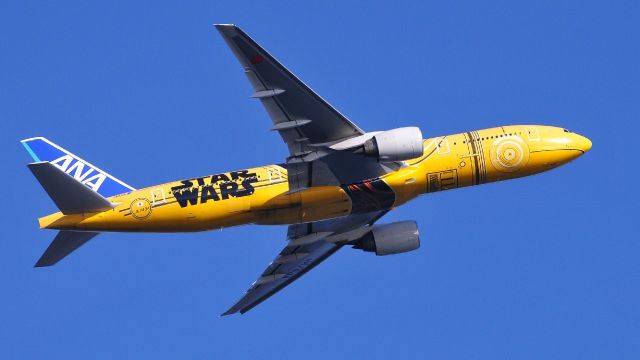 Boeing 777-200 (JA743A) - STARWARS JET