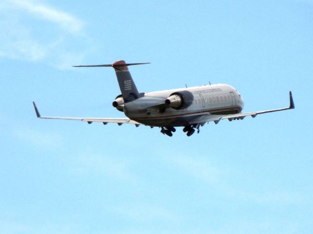 Canadair Regional Jet CRJ-200 (N471ZW)