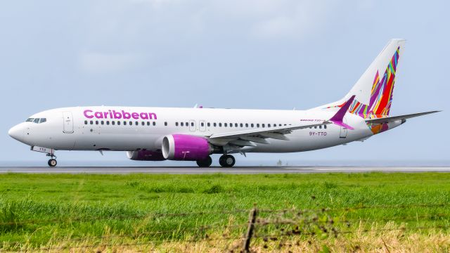 Boeing 737 MAX 8 (9Y-TTO) - Caribbean Airlines B737 Max 8 Departing Grenada