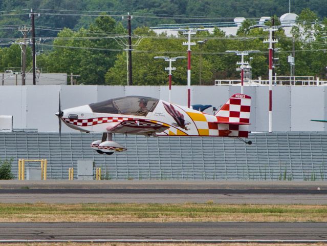 SONEX Onex (N661X) - Arriving at King County International Airport, Seattle, WA.