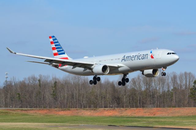 Airbus A330-300 (N274AY) - Arriving runway 18C at KCLT - 3/2/19