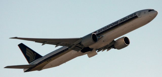 BOEING 777-300ER (9V-SWD) - NW Departure, to RKSI ,  10-27-2012