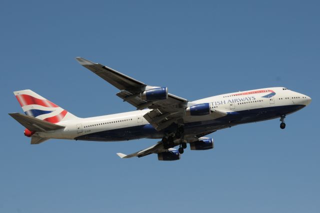 Boeing 747-400 (G-CIVR)