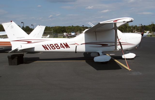 Cessna Skyhawk (N1884M)