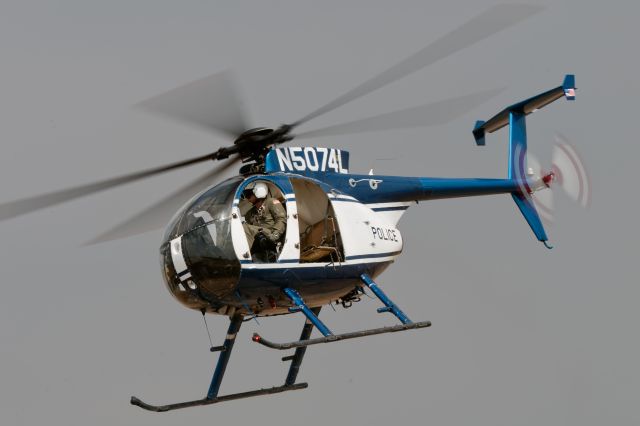 MD Helicopters MD 500 (N5074L)