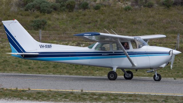 Cessna Skyhawk (VH-XWF)