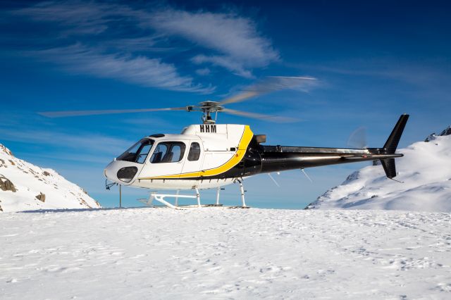 Photo of Eurocopter AS-350 AStar (ZK-HHM) - FlightAware