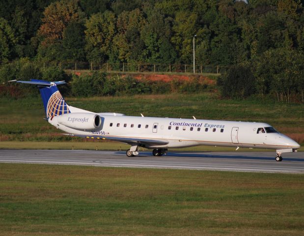 Embraer ERJ-145 (N14950) - In position 18C - 10/10/10