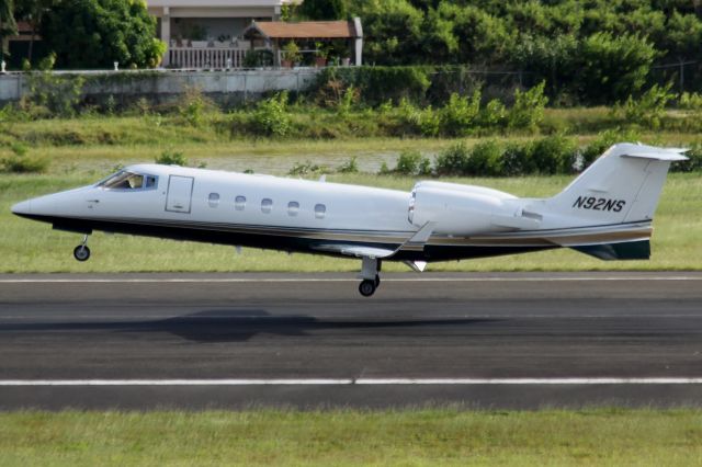 Learjet 60 (N92NS)