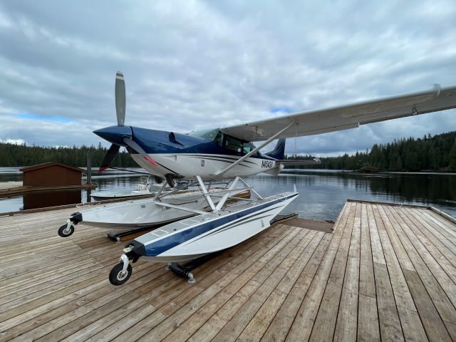 Cessna 206 (turbine) (N454SV) - El Capitan Lodge- Alaska 