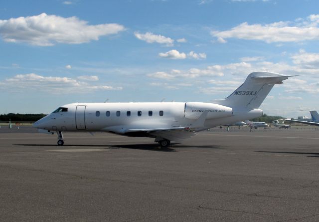 Bombardier Challenger 300 (N539XJ)