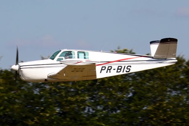 Beechcraft 35 Bonanza (PR-BIS)