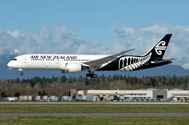Boeing 787-9 Dreamliner (ZK-NZI)