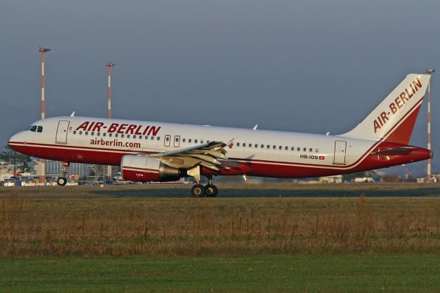 Airbus A320 (HB-IOS) - "Air Berlin" livery