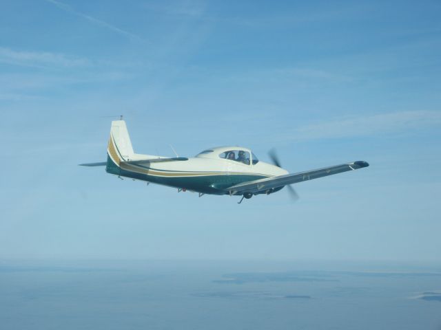 North American Navion (N4331K)