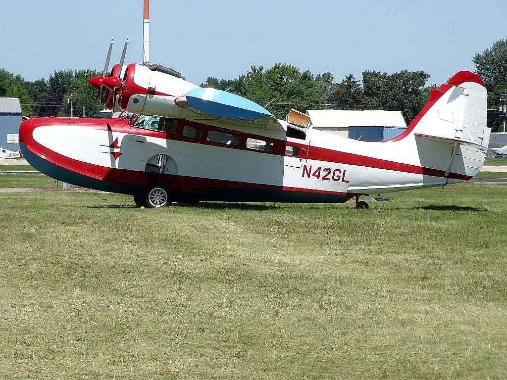 Grumman Goose (N42GL)
