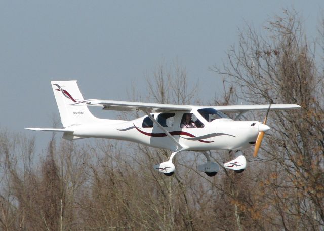 Experimental 100kts-200kts (N342DM) - Landing on runway 14 at Downtown Shreveport.