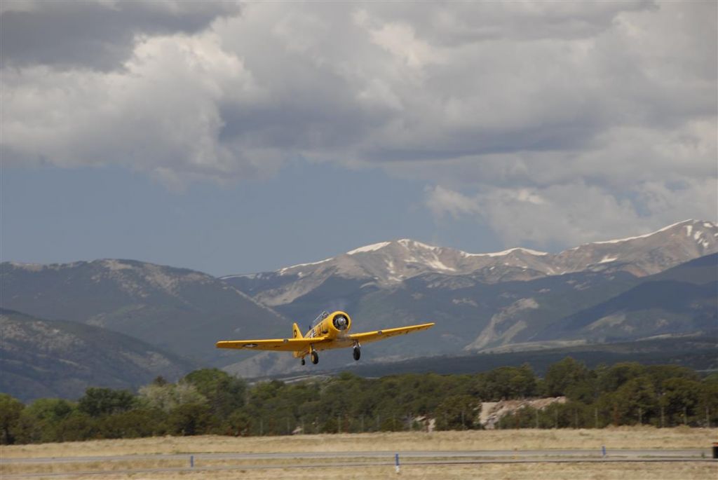 N48JC — - FAA database says it is a AT6-G, but in Navy SNJ colors.