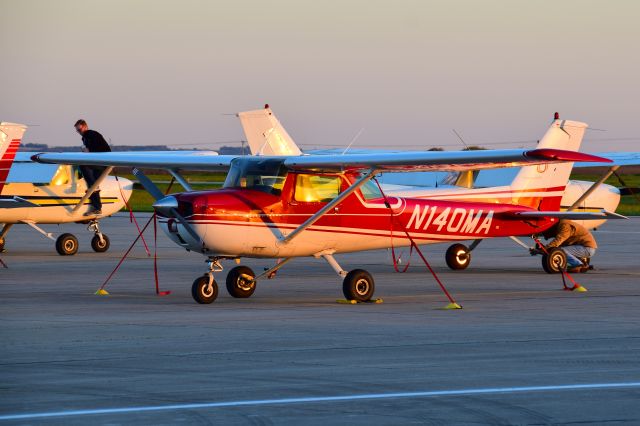 Cessna Commuter (N140MA)