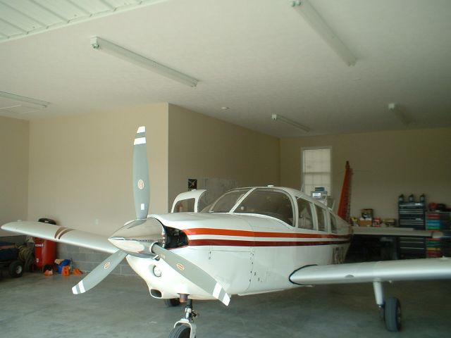 Piper Saratoga (N3842W)