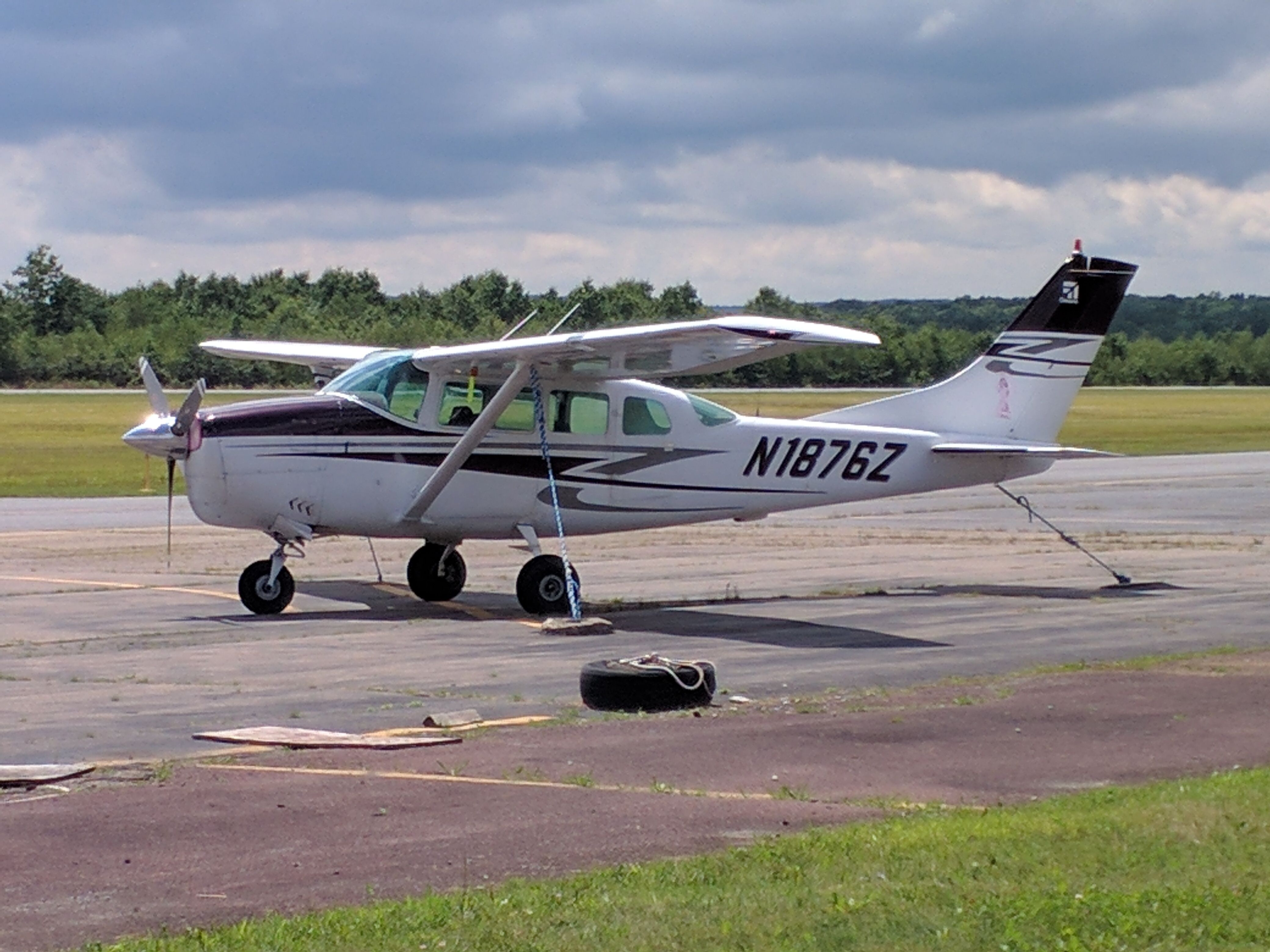 Cessna 205 (N1876Z) - Cessna-210 on the apron at KHZL