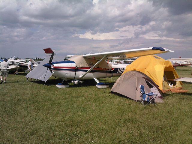 Cessna Skylane (N95826) - Mountain Air Inn KOSH