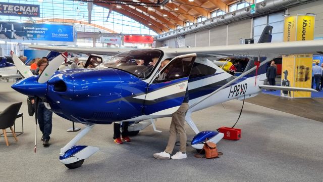 TECNAM P-2010 Twenty-Ten (I-PDVD) - TECNAM P-2010 TDI Gran Lusso