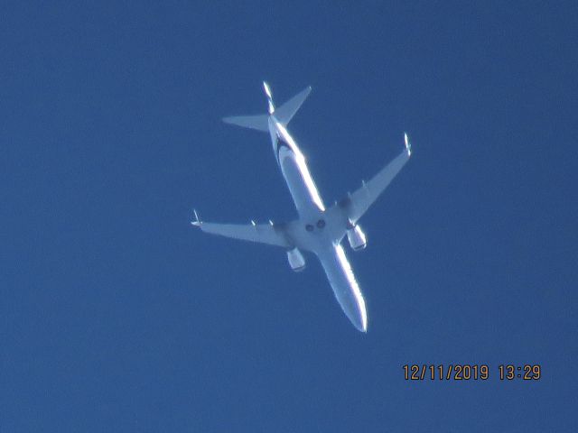 Boeing 737-900 (N453AS)