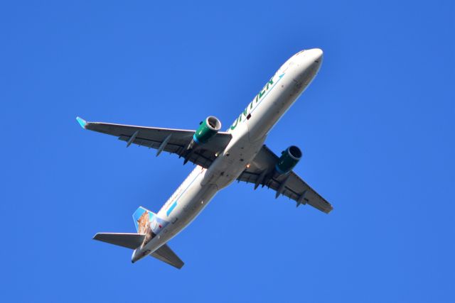 Airbus A321 (N705FR) - Frontier N705FR Airbus A321-211 leaving Nashville (KBNA) November 06, 2018