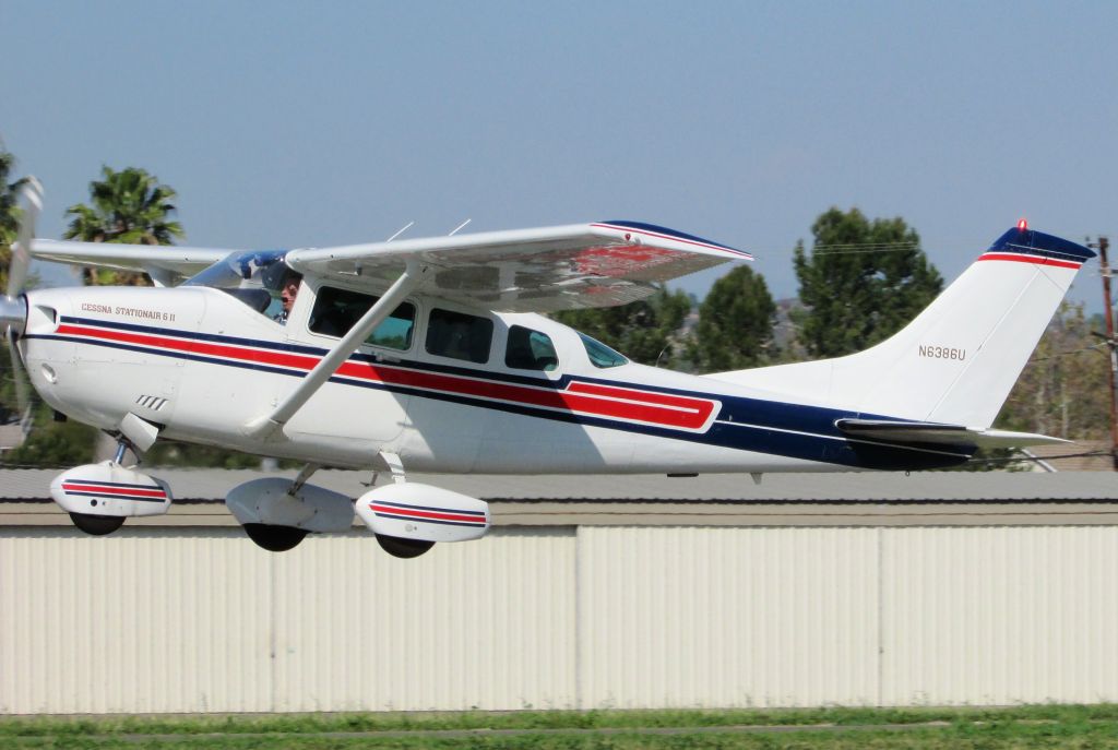 Cessna 206 Stationair (N6386U) - Taking off from RWY 24