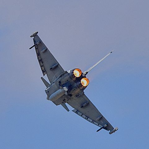 — — - Eurofighter Typhoon