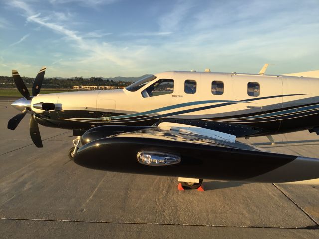 Socata TBM-700 (N700LT) - 2005 TBM 700-C2