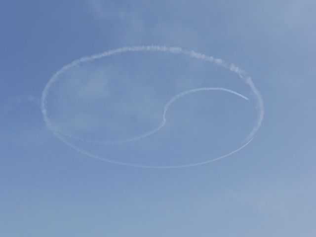 — — - Haeundae Beach Sand Festival Airshow 2011- Busan, South Korea