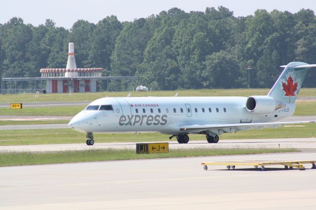 Canadair Regional Jet CRJ-100 (C-FWJF) - C-FWJF taxiing to runway 23L.