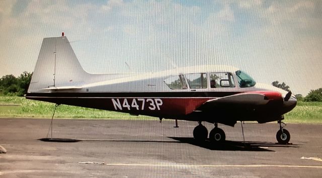 Piper Apache (N4473P)