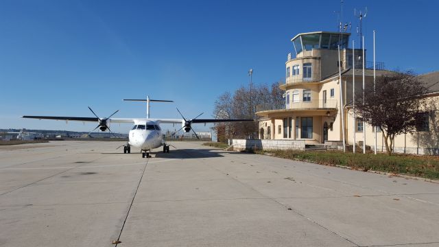 Aerospatiale ATR-42-300 (OY-CHT)