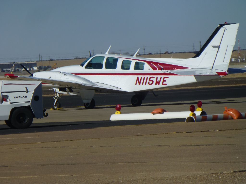 Beechcraft Baron (58) (N115WE)