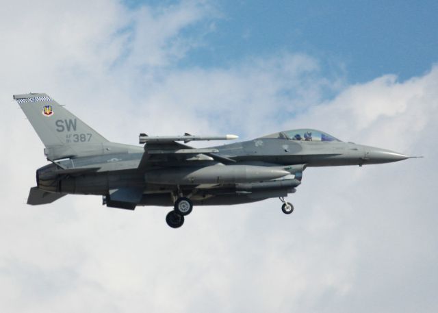 Lockheed F-16 Fighting Falcon (91-0387) - At Barksdale Air Force Base.