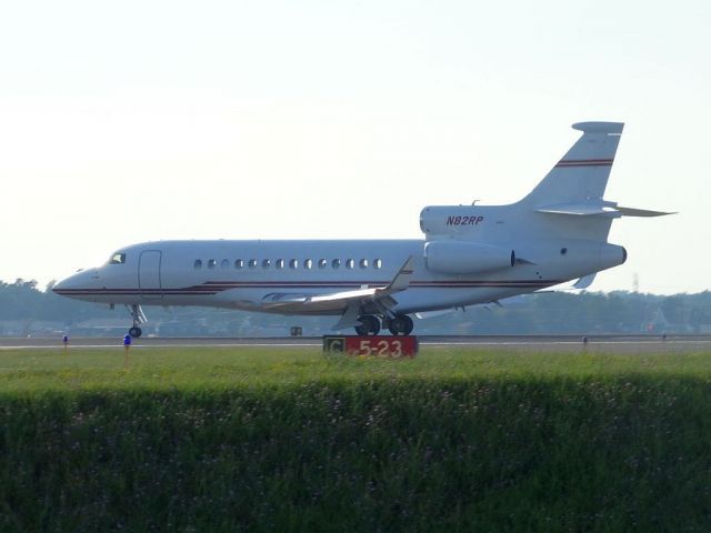 Dassault Falcon 7X (N82RP)