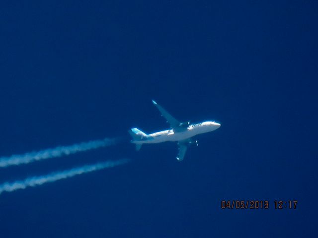 Airbus A320 (N238FR)