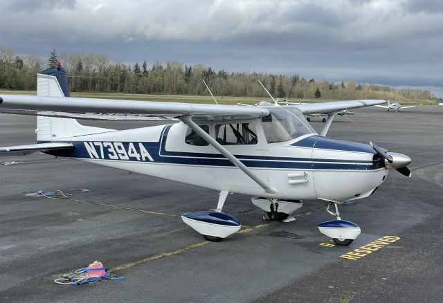 Cessna Skyhawk (N7394A)