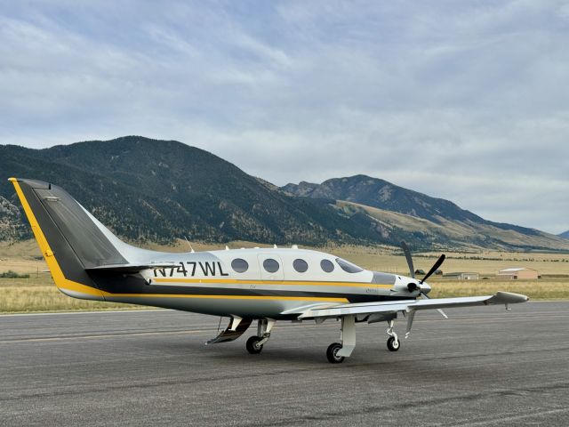 Epic Aircraft LT (N747WL)
