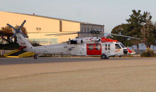 Sikorsky S-70 (16-5753) - KOAR - MH-60 on the ramp at Marina, CA Jan 5, 2015. Shows NAS Lemoore titles - this Blackhawk was here only a few times that I saw, ID 165653