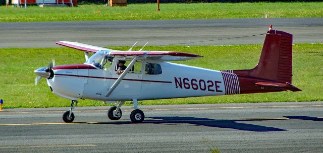 Cessna 175 Skylark (N6602E) - N6602E 1959 Cessna 175 Skylark s/n 56102 - San Juan - Luis Muñoz Marin International (SJU/TJSJ) - Puerto Ricobr /October 25, 2009 br /Photo:  Tomás Del Coro br /Aeroparque