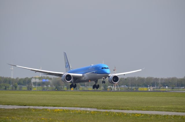 Boeing 787-9 Dreamliner (PH-BHA)